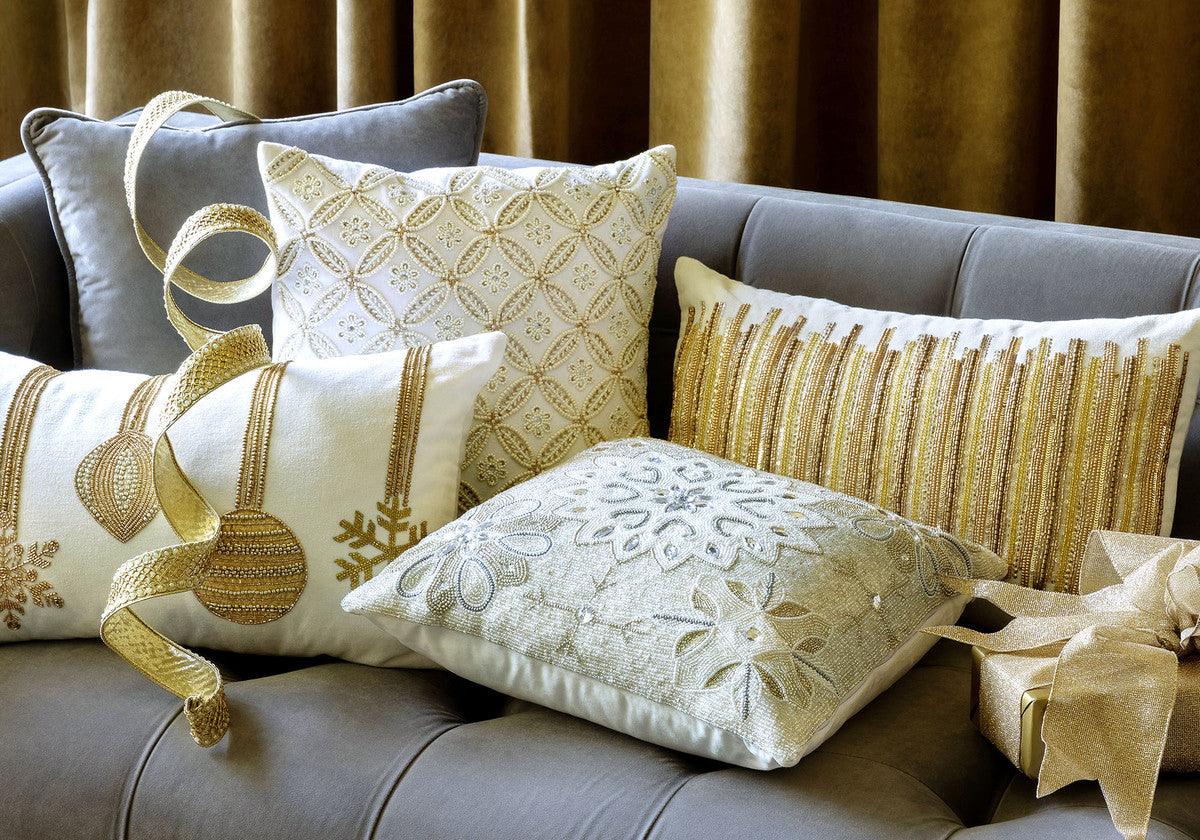 Decorative Throw Pillows