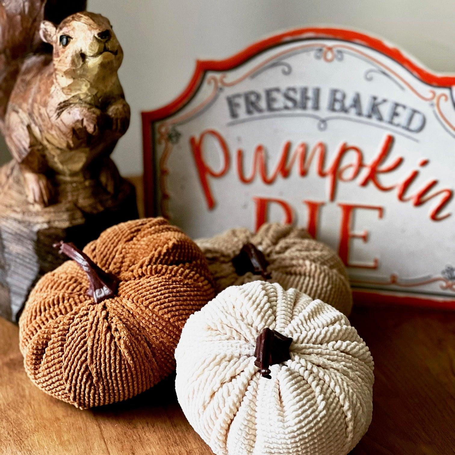 3.5" Fabric Pumpkins - Signastyle Boutique
