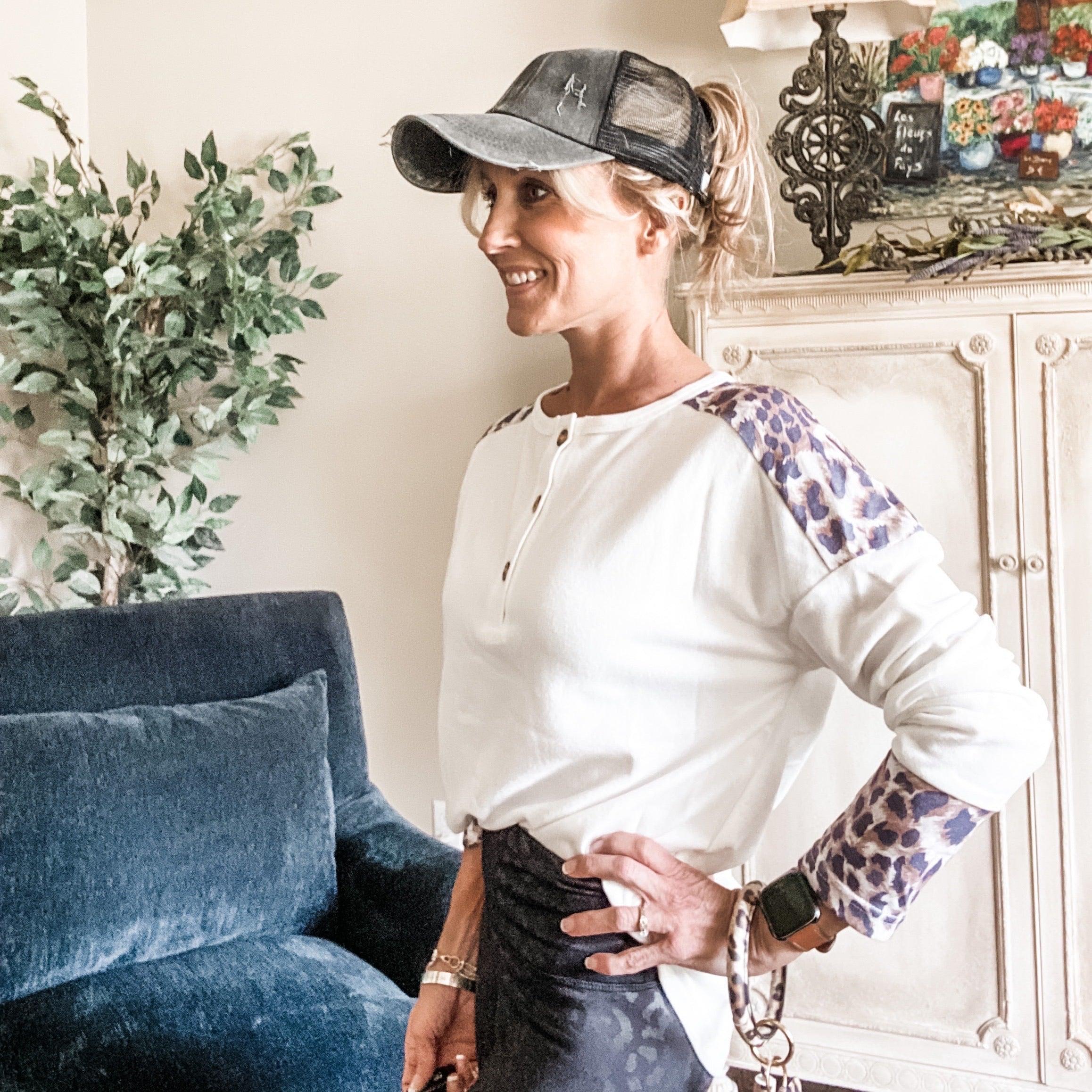 Ribbed Knit Leopard Print Henley - Signastyle Boutique