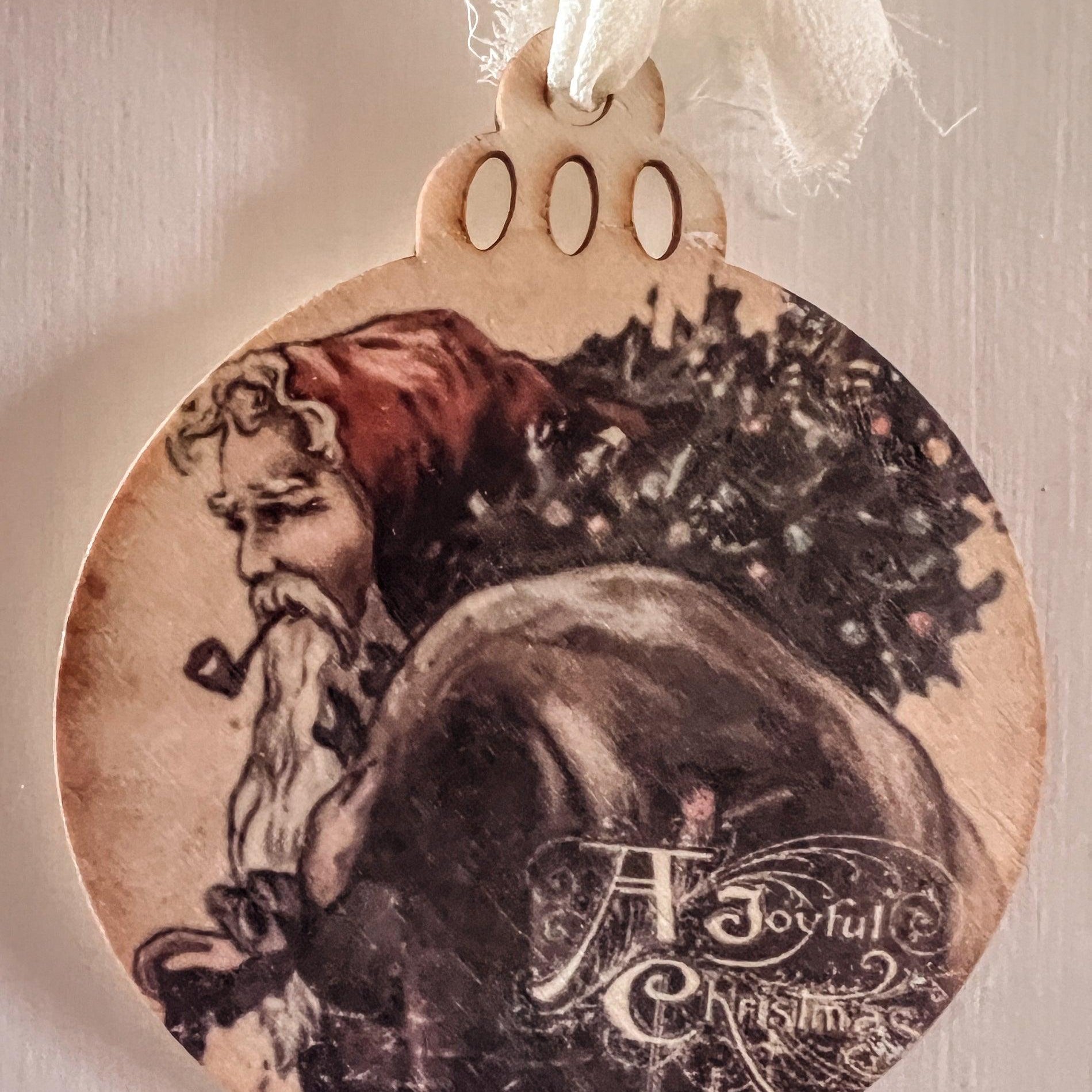 Vintage Santa Wood Ornament - Signastyle Boutique