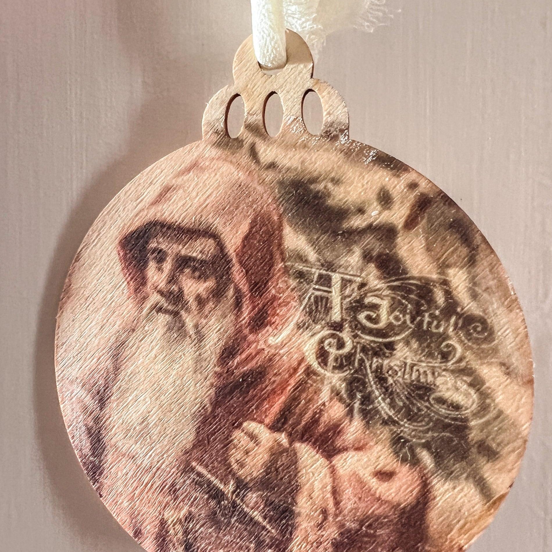 Vintage Santa Wood Ornament - Signastyle Boutique