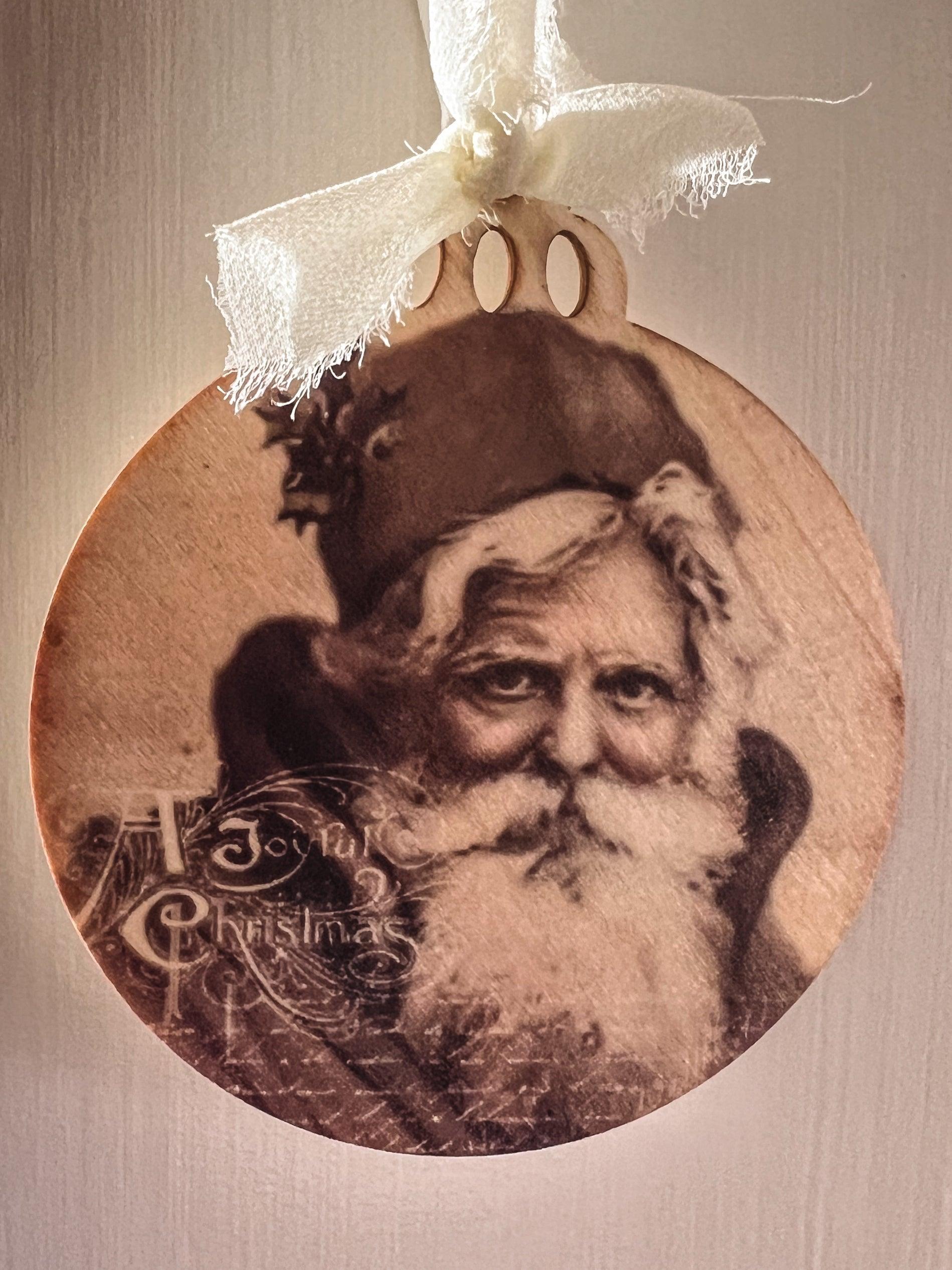 Vintage Santa Wood Ornament - Signastyle Boutique