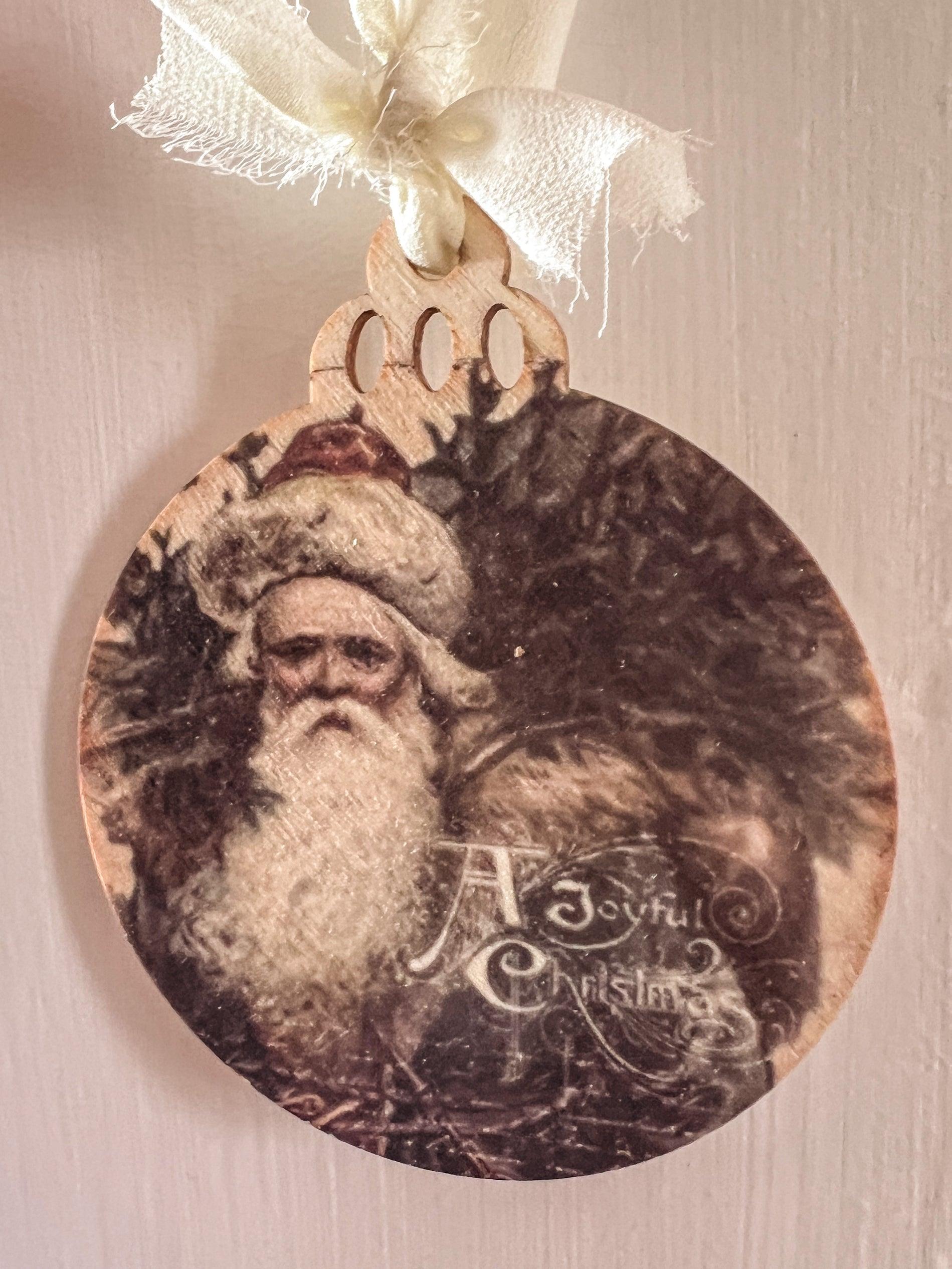 Vintage Santa Wood Ornament - Signastyle Boutique