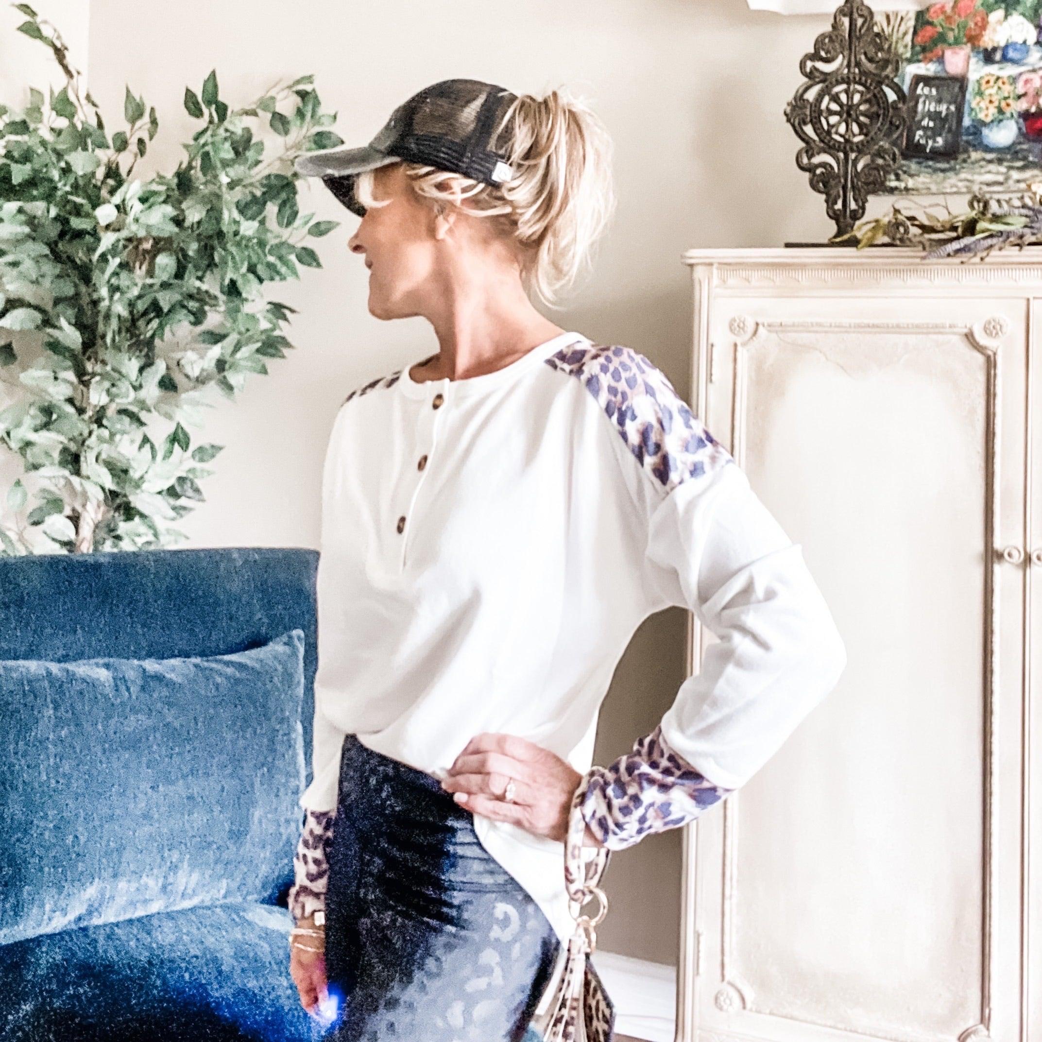 Ribbed Knit Leopard Print Henley - Signastyle Boutique