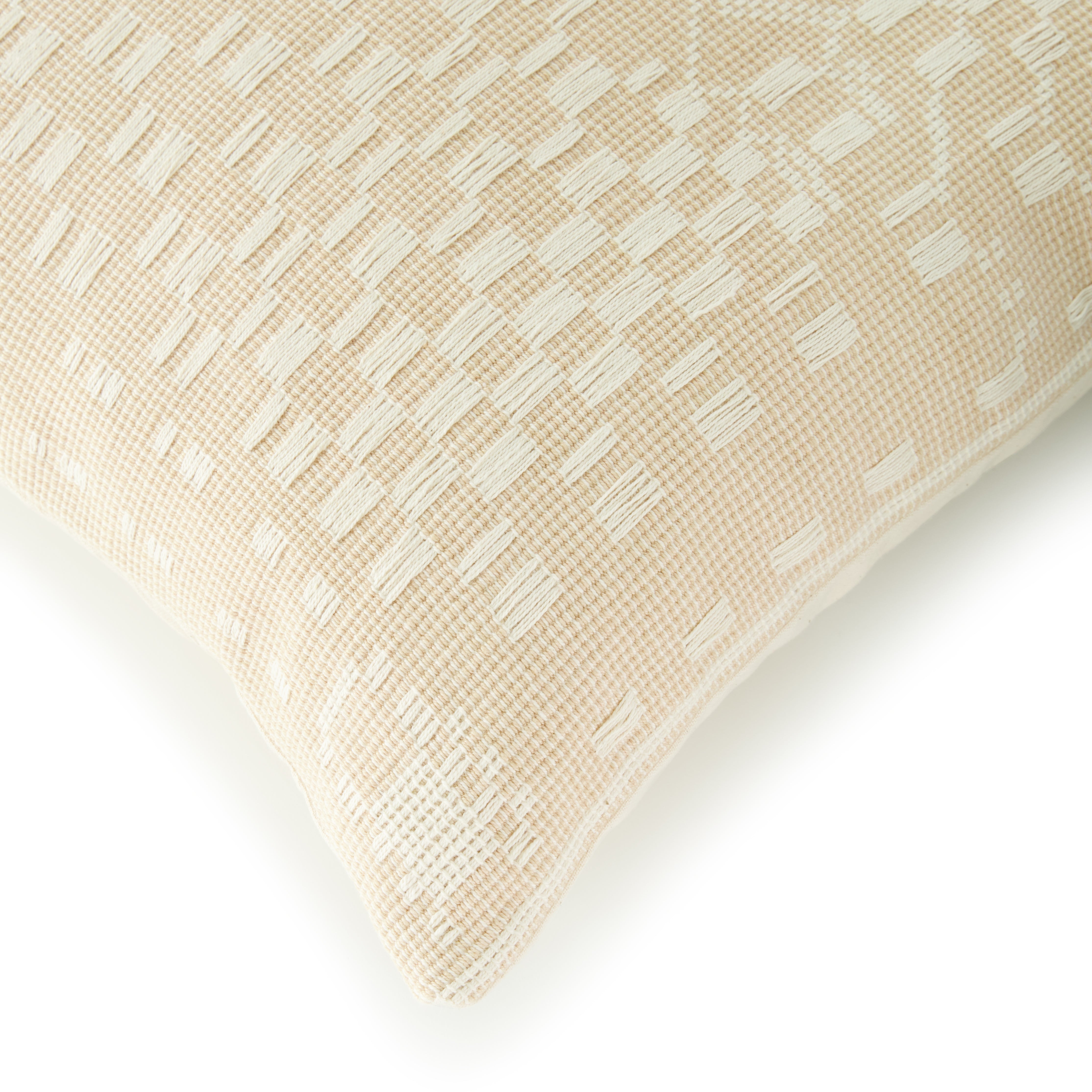 Heirloom Naga Chinchen Pillow Cover - Thumbnail 5