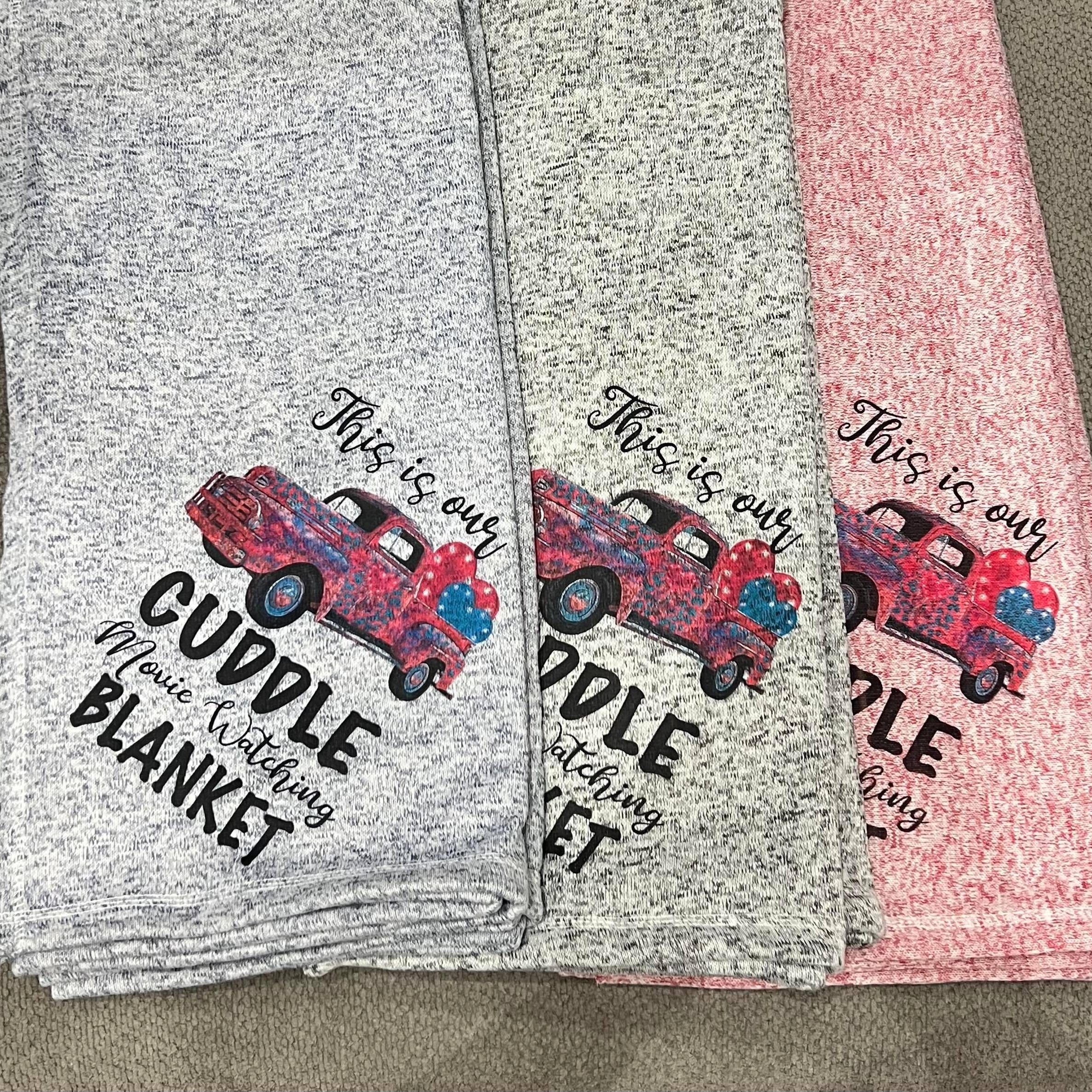 This is my Cuddle Movie watching Blanket - Signastyle Boutique