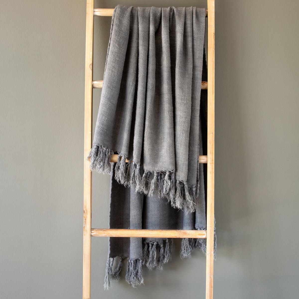 Washed Linen Throw, Grey - Signastyle Boutique