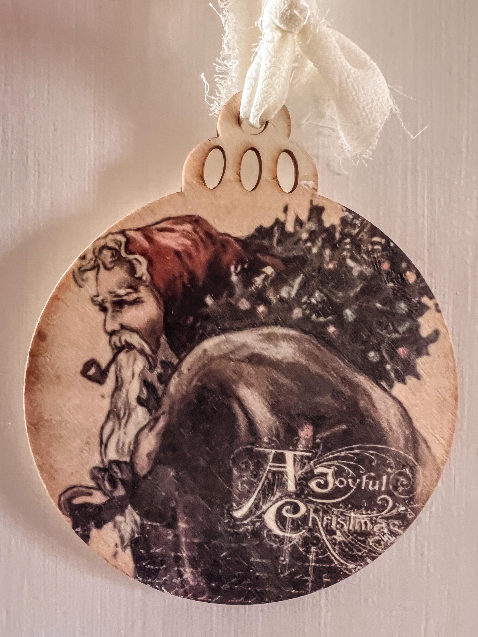 Vintage Santa Wood Ornament - Signastyle Boutique