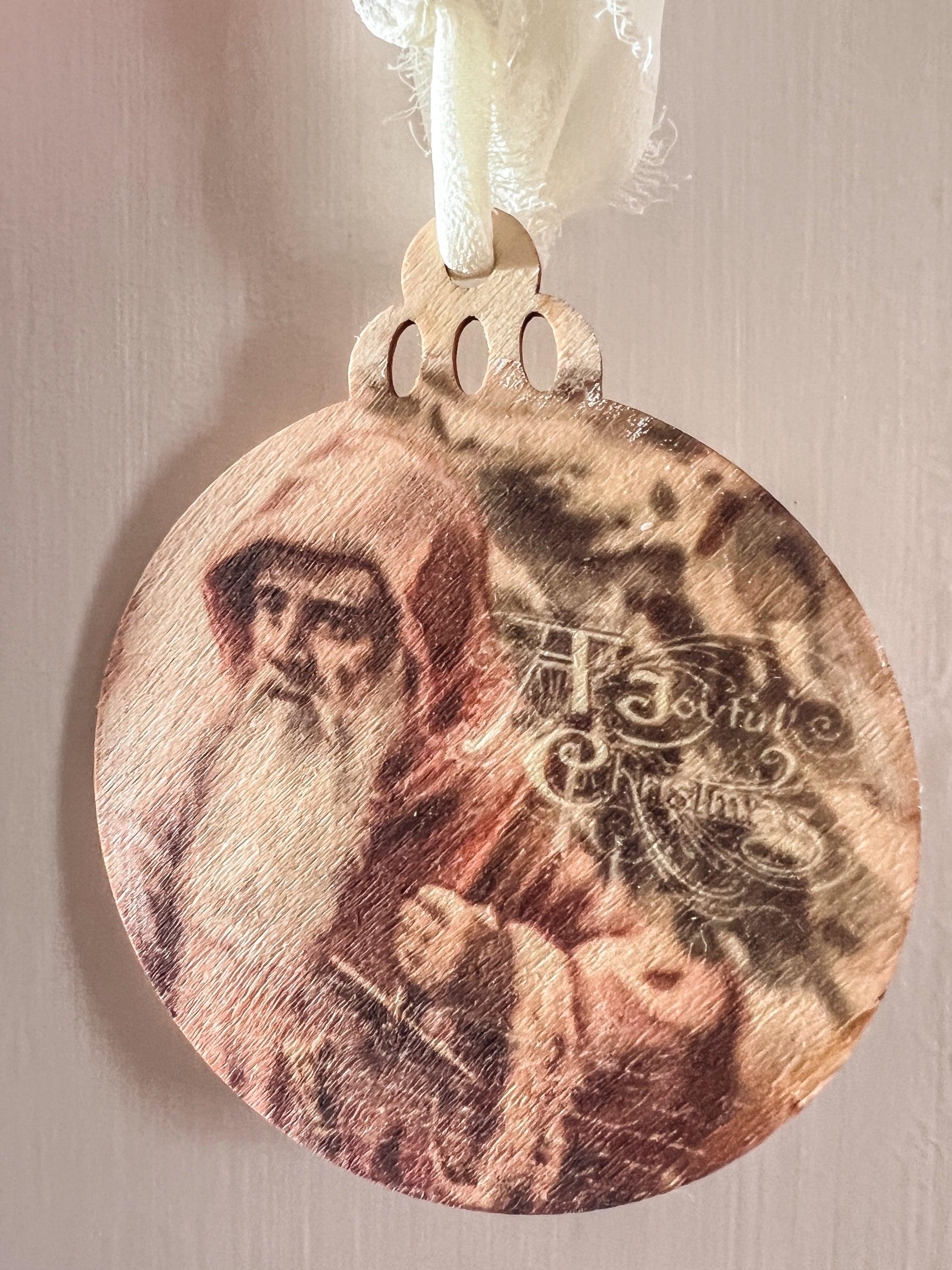 Vintage Santa Wood Ornament - Signastyle Boutique